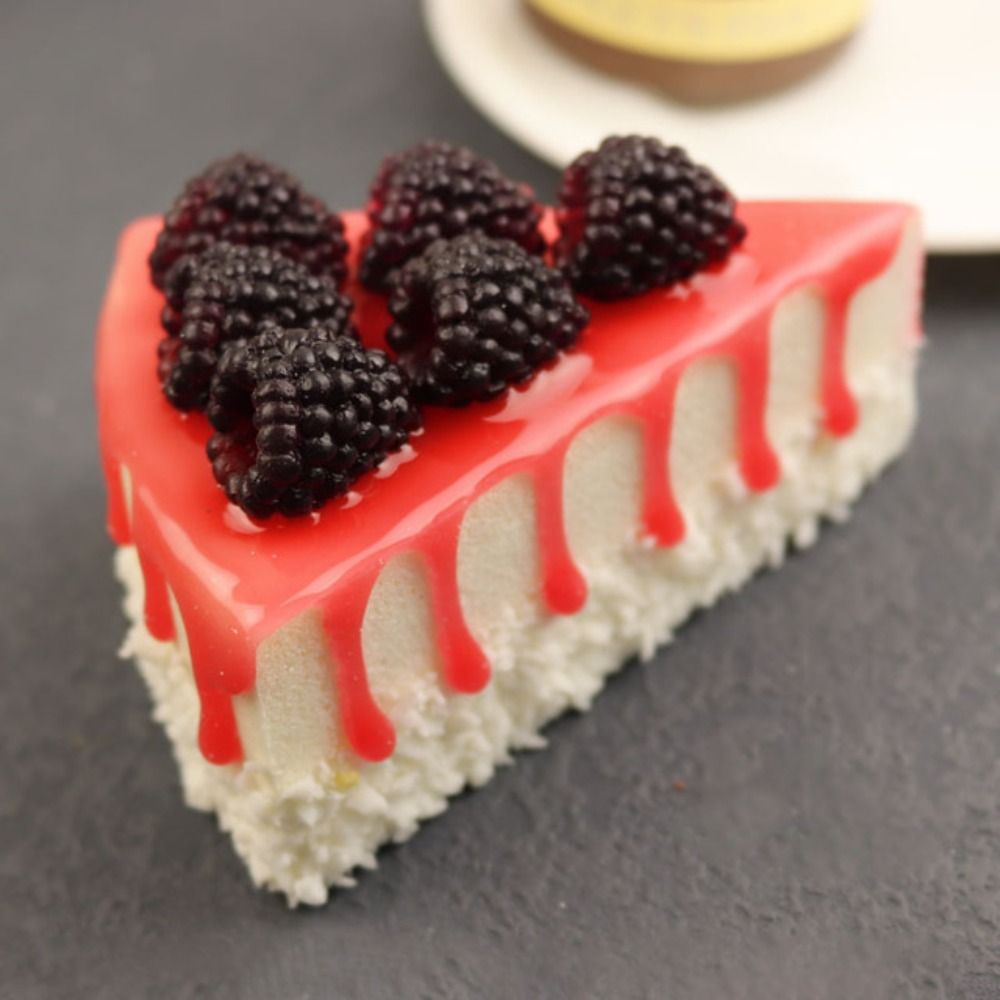 Kids Toys Mall - Vivid Triangular Cake Simulation Cake Can