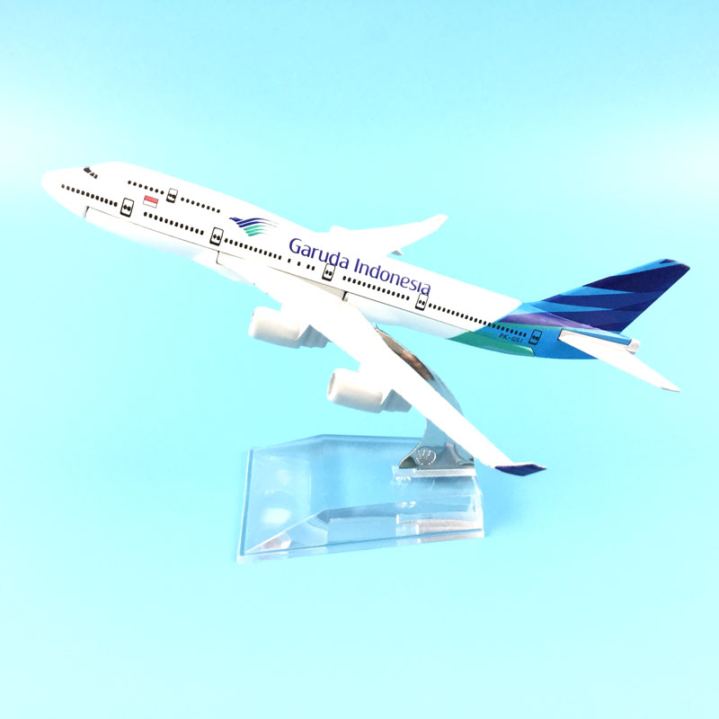 1:400 16CM GARUDA INDONESIA Bo - Kids Toys Indonesia 评论和价格