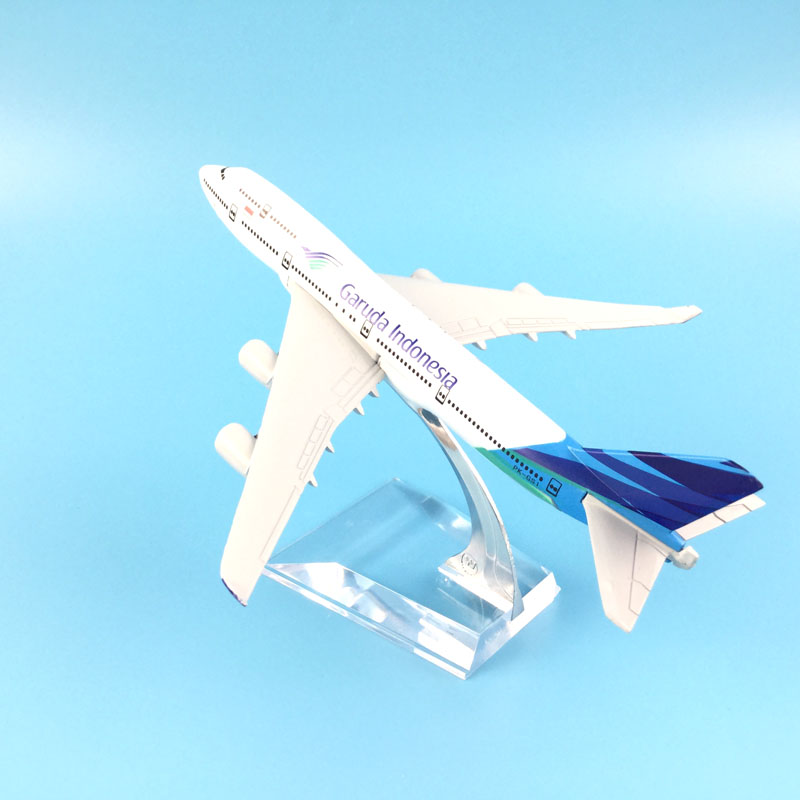 1:400 16CM GARUDA INDONESIA Bo - Kids Toys Indonesia 评论和价格