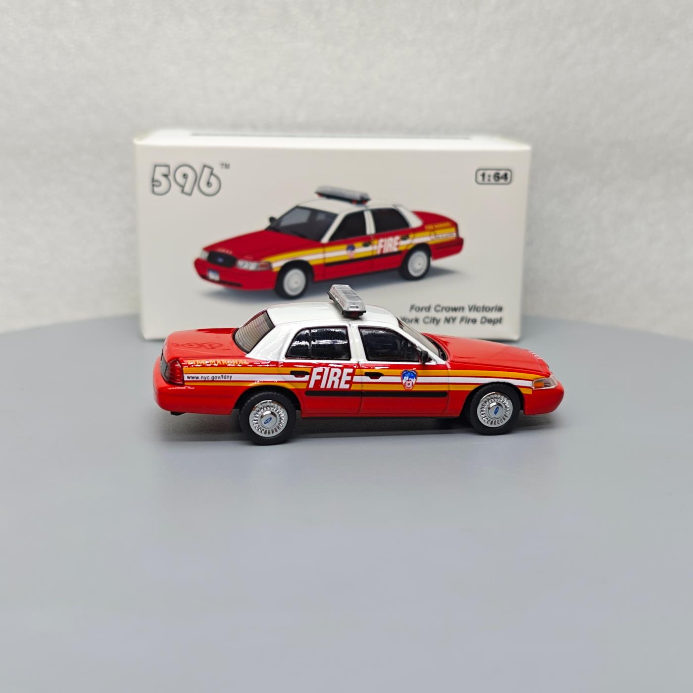 596 1:64 Ford Crown Victoria H - Kids Toys Victoria 评论和价格